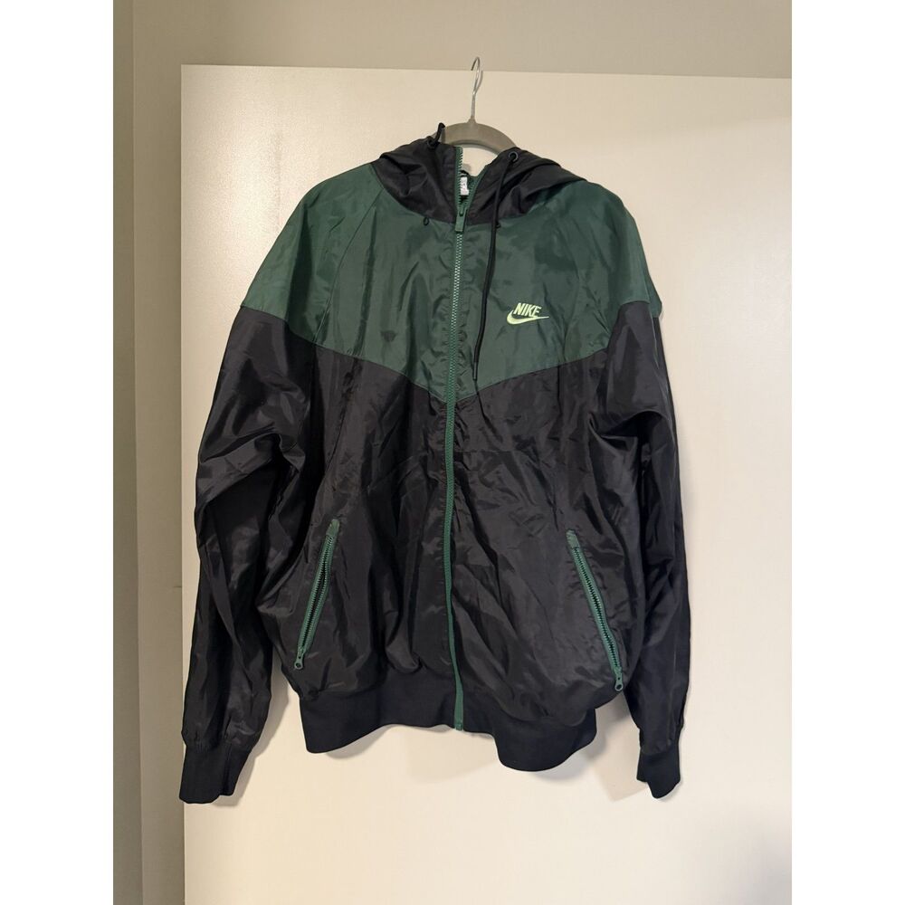 Nike Windrunner Jacket Black and Green Medium Men